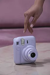 Камера моментальной печати Fujifilm Instax Mini 12 Lilac Purple (16806133) - миниатюра 15