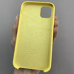 Чохол Silicone Case для Apple iPhone 11 Pro Max Yellow - мініатюра 2
