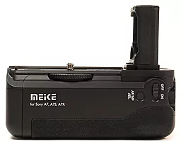Батарейный блок Sony Alpha A7R Meike - миниатюра 4