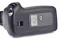 Батарейный блок Canon EOS 80D Meike - миниатюра 3