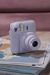 Камера моментальной печати Fujifilm Instax Mini 12 Lilac Purple (16806133) - миниатюра 13